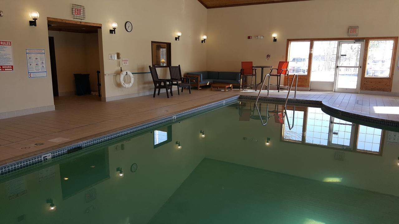 Country Inn Walker Buitenkant foto